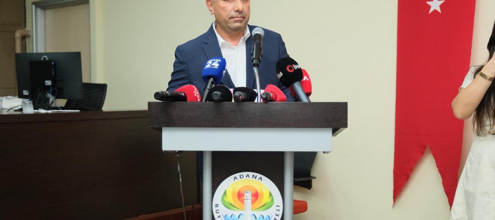 Adana Büyükşehir Belediye Başkan Vekili Güngör Geçer oldu