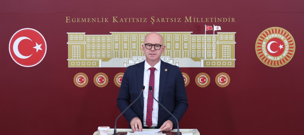 CHP BALIKESİR MİLLETVEKİLİ SERKAN SARI:  TARIM ORMAN BAKANI YUMAKLI ORMAN YAGINLARINDA 1’İNCİ SON 10 YILDA 180 BİN HEKTAR ORMALIK ALAN YANDI