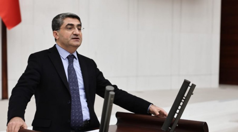 DEVA Partili Ekmen: Diyanet, dini ve toplumsal çürüme karşısında sessiz kalamaz