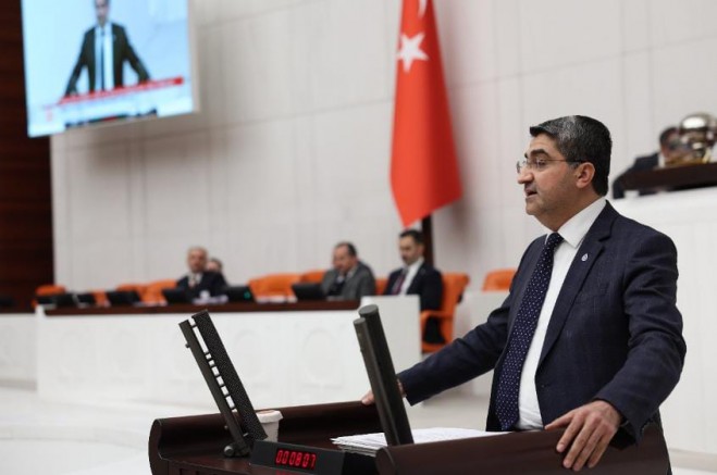 DEVA Partili Ekmen, hapis cezasına çarptırılan Gazeteci Emin Aydın için tepki gösterdi