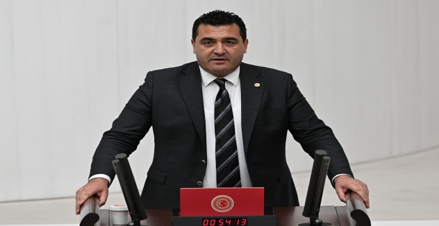 “YERLİ VE MİLLİYİZ’ DEYİP OYUN ÇEVİRİYORLAR"