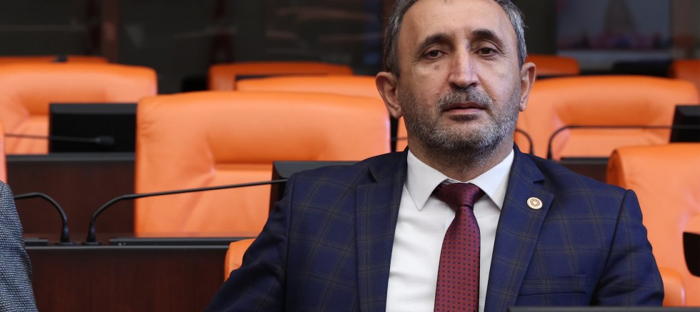 HÜDA PAR Milletvekili Demir’den karikatür açıklaması: Bu olay teklifimizin ne kadar gerekli olduğunu ortaya koymuştur