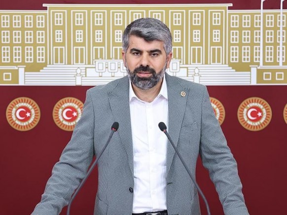 HÜDA PAR Milletvekili Dinç madde bağımlığına dikkat çekti: Vatandaşlar ‘evlatlarımızı kurtarın’ diyor!