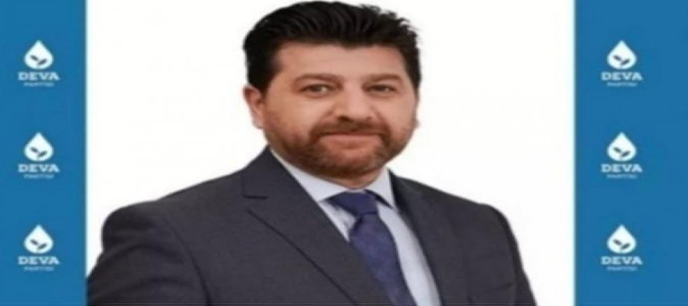 Deva Partisi Beykoz İlçe Başkanı Şenol Korkmaz, Beykoz Belediye Başkan Vekili ÖZlem Vural Gürzel’in CHP’den AK Parti’ye geçişine ilişkin bir basın açıklaması yaptı.