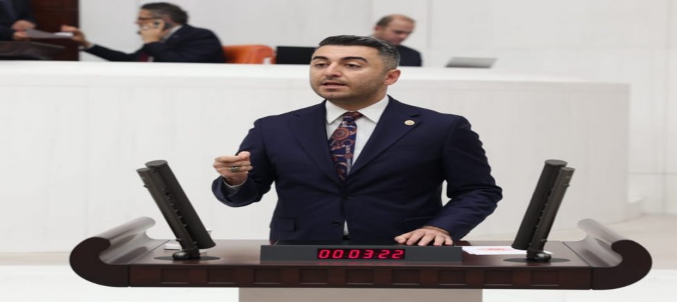 Yaşanan orman yangınlarında elektrik dağıtım şirketlerinin sorumluluğuna dikkat çeken Tekirdağ Milletvekili Cem Avşar; “Milyonları götüren bu şirketleri kim denetliyor?”
