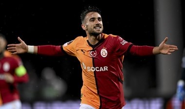 Performansı artan Galatasaraylı oyuncuya yönetimden yeni sözleşme - Son Dakika Spor-&gt;Futbol Haberleri | Cumhuriyet