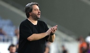 Süper Lig'de ayrılık! Hatayspor, Özhan Pulat dönemi sona erdi! - Son Dakika Spor Haberleri | Cumhuriyet