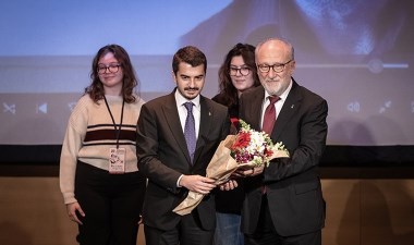 27. Ankara Tiyatro Festivali’nde ‘onur ödülü’ usta oyuncu Altan Erkekli’nin: ‘Yaşasın sanat!’ - Son Dakika Kültür-Sanat Haberleri | Cumhuriyet