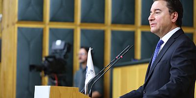 Ali Babacan: “Nükleer silahlara karşıysak İsrail'in de nükleer silahlarına son vermesi lazım”