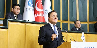 Ali Babacan: “Tarihimizde ne zaman mevcut yollar tıkansa, bu vatanın öz evlatları yeni bir yol açmışlardır”