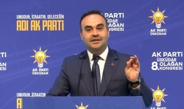 Bakan Kacır’dan Özgür Özel’e: 'Kart görmek istiyorsan...'