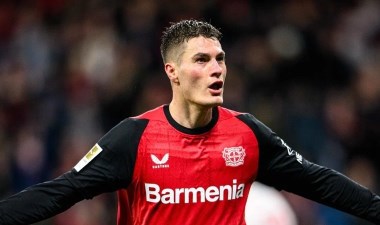 Bayer Leverkusen, Patrik Schick ile coştu!