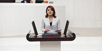 CHP’Lİ GÜLCAN KIŞ: “ASGARİ ÜCRET KİRA ETMİYOR, EMEKLİ BARINAMIYOR!”   ·      “Kira, maaşı geçti; emekli barınamıyor, iktidar seyrediyor!”  ·      “Vatandaş kira kıskacında: Asgari ücret yetersiz, sosyal devlet yok”