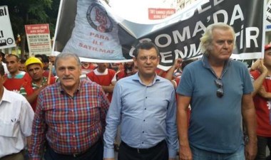 CHP Lideri Özgür Özel'den, Tarık Akan'ı anma mesajı - Son Dakika Siyaset Haberleri | Cumhuriyet