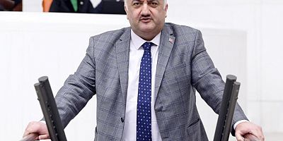 DEVA Partili Karal’dan Bakan Işıkhan’ın sözlerine tepki: 4 asgari ücretle ancak ‘yoksul’ sayılabildiğiniz bir ülkede tasarrufa emekliden, asgari ücretliden başlamak akıl ve vicdan tutulmasıdır