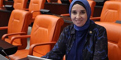 Elif Esen’den LGS 2025 skandalına ilişkin yeni soru: “MEB LGS soru yazarları, kaynak kitaplara soru mu sağlıyor?”