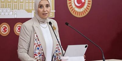 Elif Esen, öldürülen genç Hakan Çakır'ın ailesini ziyaret etti: “Çeteleşmiş ailelerin suça bulaşan çocukları için komisyon kurulmalı”