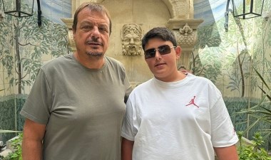Ergin Ataman'ın oğlu Sarp Ataman'dan maç sonu paylaşımı! 'Çöpte huzurlu bir akşam geçirebilirler'