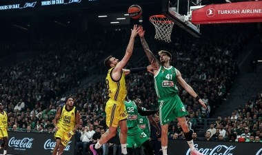 Galibiyet serisi sona erdi: Fenerbahçe, Ergin Ataman'ın takımı Panathinaikos'a mağlup oldu!