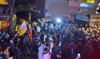'Gençlik ayakta' yürüyüşü: Ankara'da öğrencilere polis müdahalesi