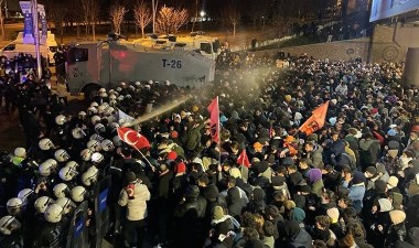 Gözaltına alınmışlardı... İstanbul'da 'Diplomasız Erdoğan' sloganı atan 5 genç için karar verildi