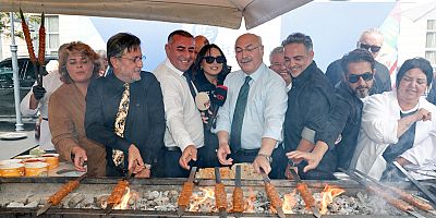 Güngör Geçer; “Zeydan Başkanımızın ‘Adana’ya gelin, ciğerimi yiyin’ sloganıyla misafirlerimizi Lezzet Festivali’ne davet ediyoruz.”