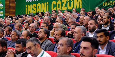 HÜDA PAR’ın düzenlediği “Kürt Meselesine İnsani Çözüm Çalıştayı”nda selamlama konuşmaları yapıldı
