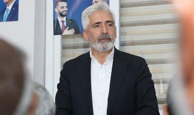 İfadeleri büyük tepki çekmişti: AKP'li Ensarioğlu'ndan yeni 'Narin Güran' açıklaması - Son Dakika Siyaset Haberleri | Cumhuriyet