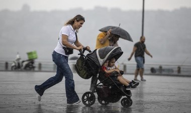 İstanbul güne sağanak yağışla başladı - Son Dakika Türkiye Haberleri | Cumhuriyet
