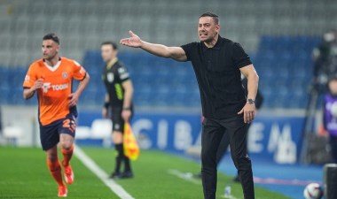 İstifa sinyali vermişti: Başakşehir'den Çağdaş Atan kararı!