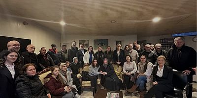   Milletvekili Rızvanoğlu Beşiktaş Akatlar’daki kentsel dönüşüm mağdurlarıyla bir araya geldi