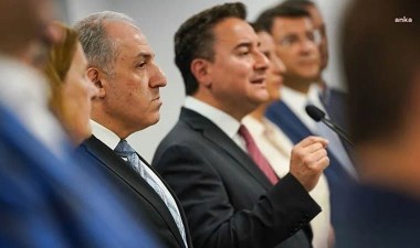 Mustafa Yeneroğlu partiden istifa etti: Ali Babacan'dan ilk açıklama, AKP sorusunu yanıtladı