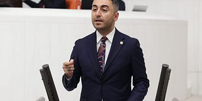 Toplumda yaşanan barınma krizine dikkat çeken Tekirdağ Milletvekili Cem Avşar; “Toplumun huzurunu kaçıran kiracı-ev sahibi kavgaları için ne yapıyorsunuz?”